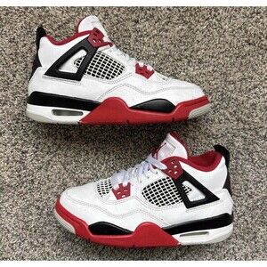 Nike Air Jordan 4 Retro Fire Red Size 4 Youth (Size 5.5 Women's)